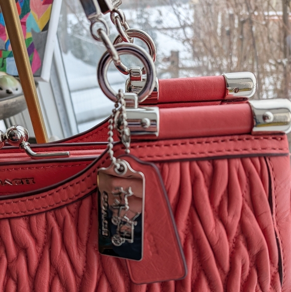 Coach NWT Madison Twist Leather Carrie Satchel F27681 - Picture 2 of 11